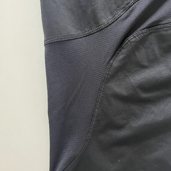 Adidas Climacool capri leggins with cut out sections size XL - Picture 5 of 7